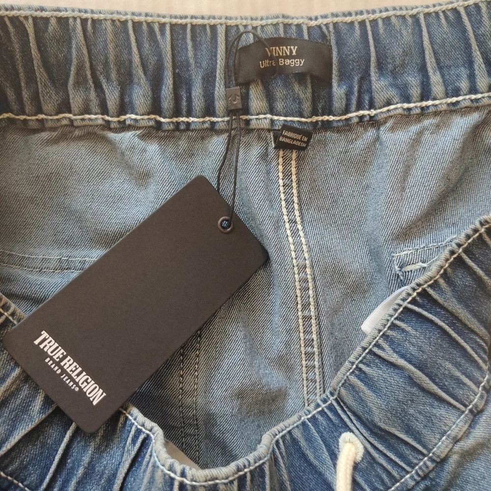 True Religion‎ Relaxed Fit Blue Jeans